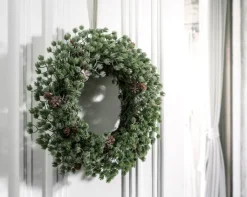 Weihnachtsglanz by casaNOVA casaNOVA Weihnachtskranz Tannenzapfen 50 cm grün